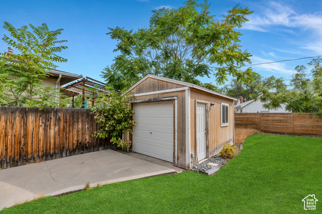 Photo 30 for MLS #2110936 at 2689 S 1700 East