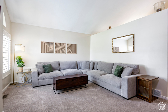 Photo 10 for MLS #2110942 at 366 E Sandy Park Cir