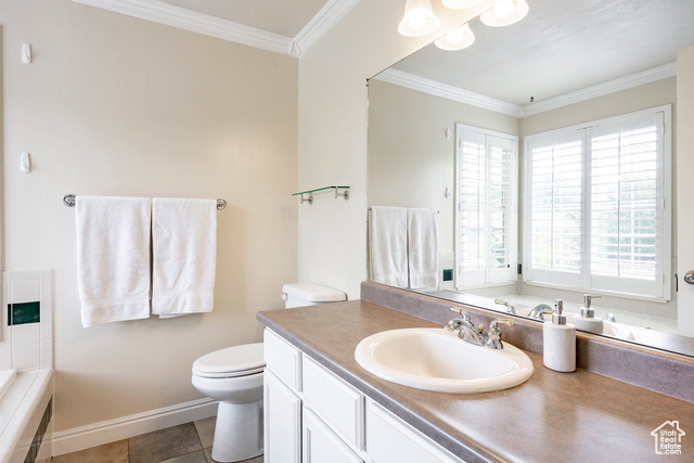 Photo 12 for MLS #2110942 at 366 E Sandy Park Cir