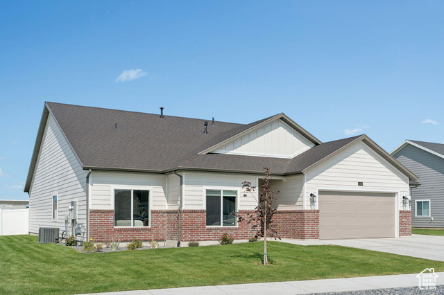 Photo 2 for MLS #2110987 at 4468 W 1050 South