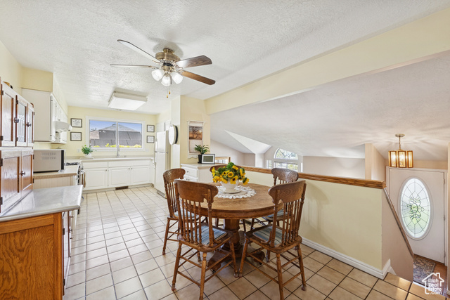 Photo 7 for MLS #2111003 at 5834 S Walden Rdg