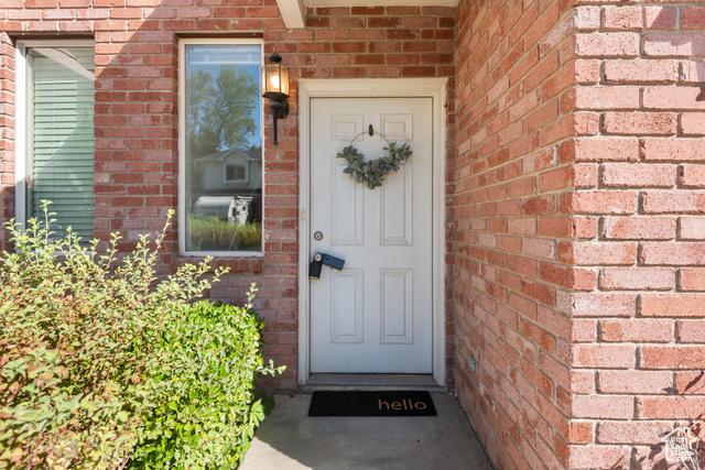 Photo 4 for MLS #2111016 at 75 N Peregrine Ln #10