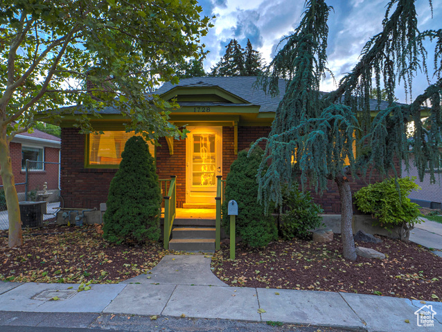 1728 WRIGHT CT, Salt Lake City UT 84105