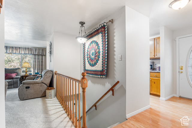 Photo 3 for MLS #2111022 at 825 N 350 East