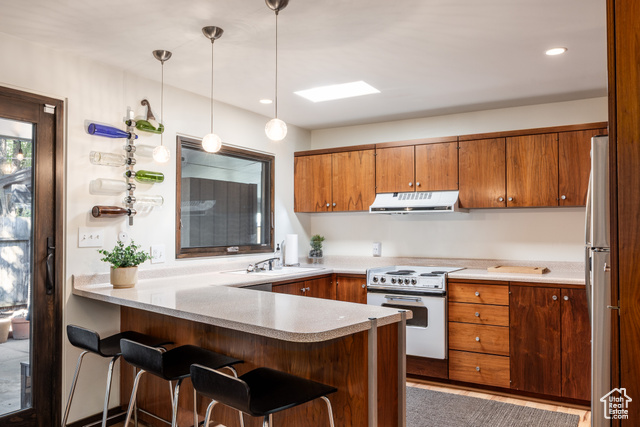 Photo 9 for MLS #2111048 at 2173 Claybourne Ave