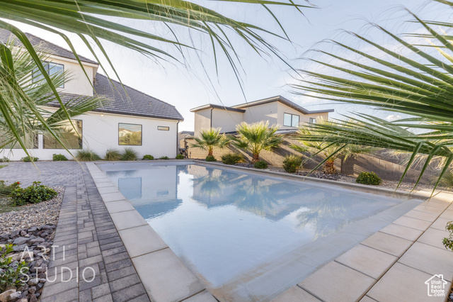Photo 49 for MLS #2111051 at 3187 S Newport Dr