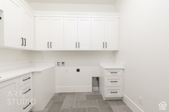 Photo 7 for MLS #2111051 at 3187 S Newport Dr