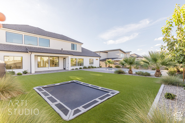 Photo 48 for MLS #2111051 at 3187 S Newport Dr