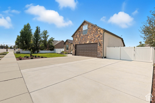 Photo 3 for MLS #2111058 at 11384 S 2200 West