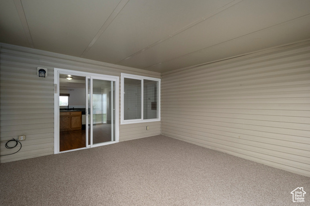 Photo 22 for MLS #2111059 at 5546 N Ardennes Way