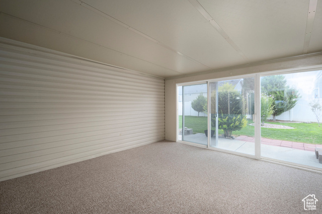 Photo 20 for MLS #2111059 at 5546 N Ardennes Way