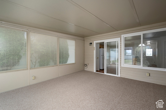 Photo 21 for MLS #2111059 at 5546 N Ardennes Way