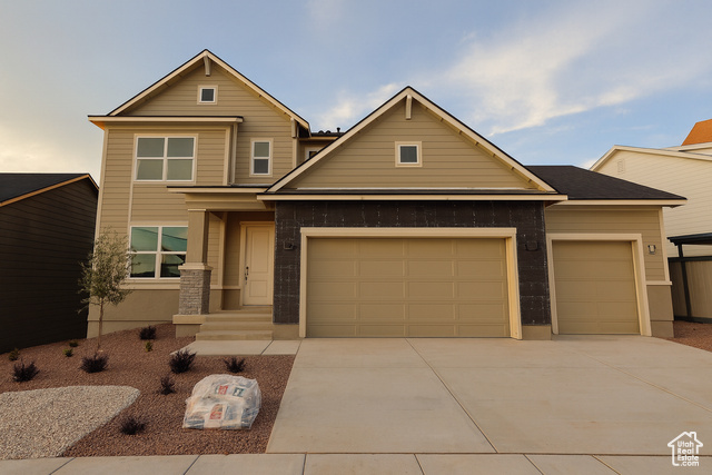 1313 LARKSPUR