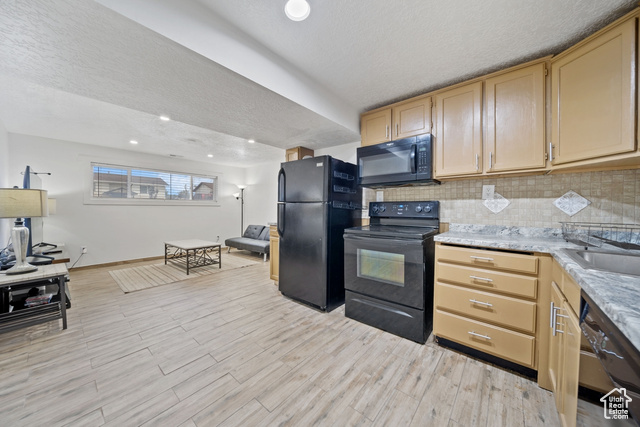 Photo 14 for MLS #2111080 at 5109 W Wildrose Dr