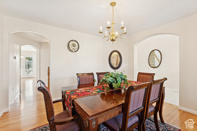 Photo 17 - 889 W Rockhill Point Cv, Taylorsville UT 84123