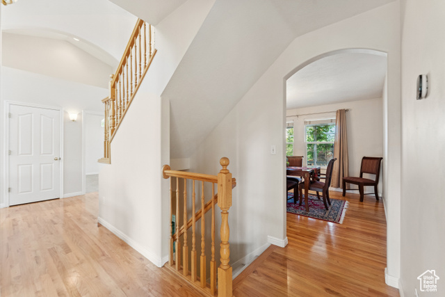 Photo 15 - 889 W Rockhill Point Cv, Taylorsville UT 84123