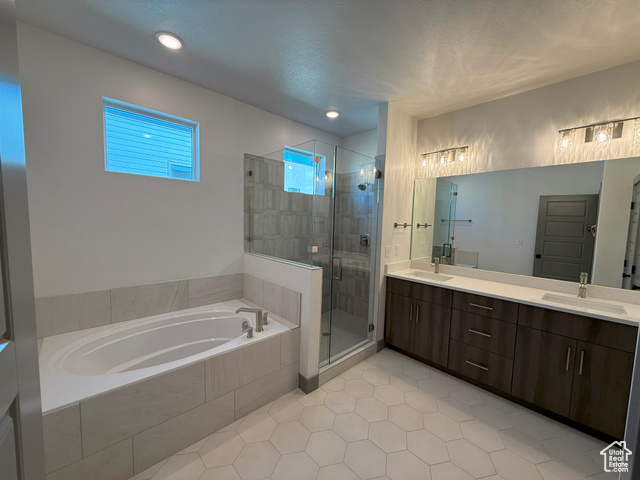 Photo 6 for MLS #2111089 at 8087 S 615 East
