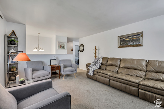 390 N 400 E
                     MLS #2111104