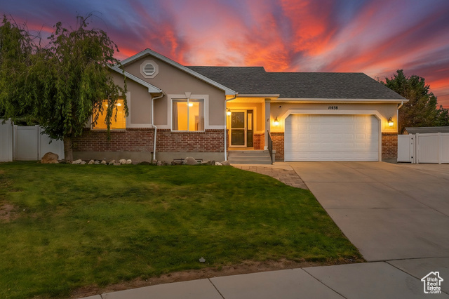 MLS #2111107                     located at 11838 S Silver Trace Cir,
                     Herriman, UT
