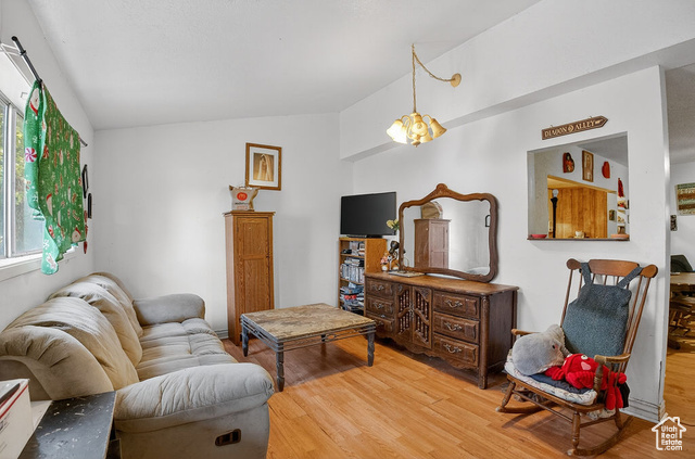 Photo 8 - 314 E Bridge St, Blackfoot ID 83221