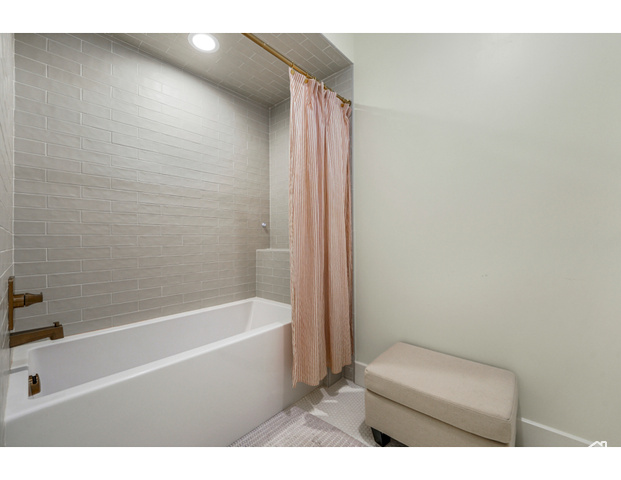 Photo 50 - 4881 S Holladay Blvd, Holladay UT 84117