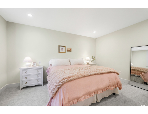 Photo 48 - 4881 S Holladay Blvd, Holladay UT 84117