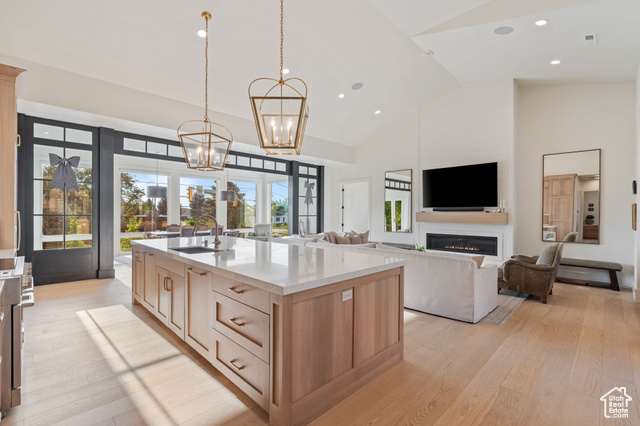 Photo 13 - 4881 S Holladay Blvd, Holladay UT 84117