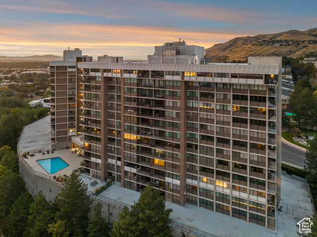 Photo 64 for MLS #2111156 at 241 N Vine St #802E