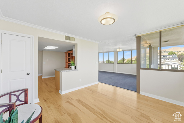 Photo 14 for MLS #2111156 at 241 N Vine St #802E