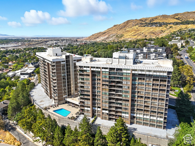 Photo 70 for MLS #2111156 at 241 N Vine St #802E