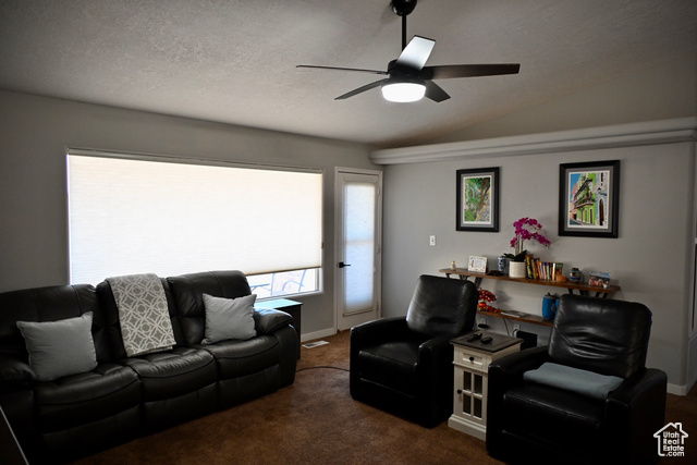 Photo 8 - 250 S Donlee Dr #J, St. George UT 84770