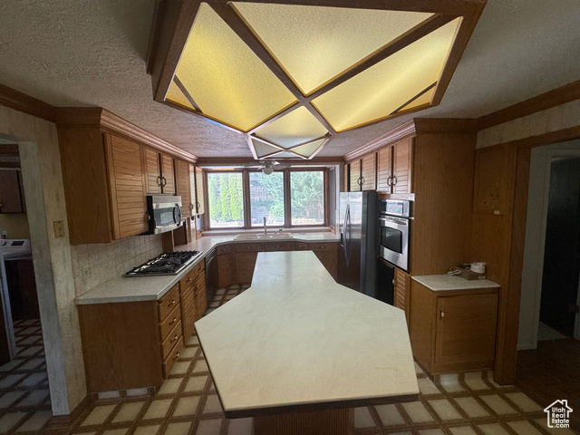 Photo 13 - 2650 E Willow Wick Dr, Sandy UT 84093