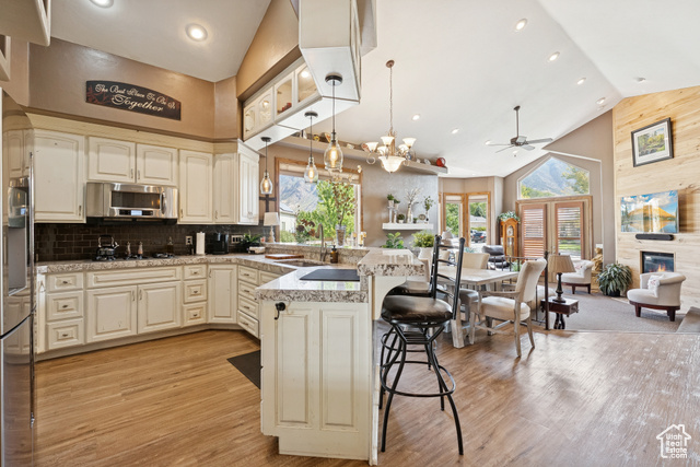 Photo 12 - 10685 N Jerling Dr, Highland UT 84003