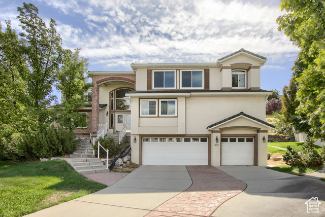 MLS #2111214                     located at 928 E Rocky Mouth Ln,
                     Draper, UT
