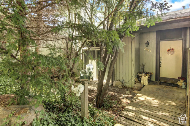 Photo 3 - 2694 E Kentucky Ave, Holladay UT 84117