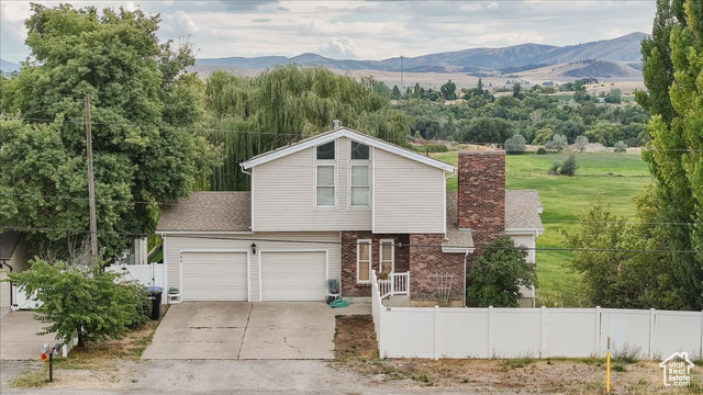MLS #2111305                     located at 885 W 300 North,
                     Hyrum, UT