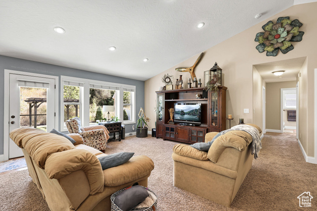 Photo 9 for MLS #2111332 at 628 E Cove St