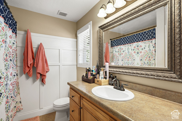 Photo 19 for MLS #2111332 at 628 E Cove St