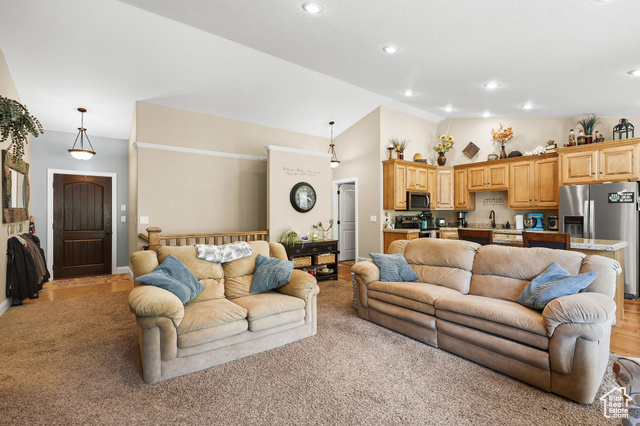 Photo 11 for MLS #2111332 at 628 E Cove St