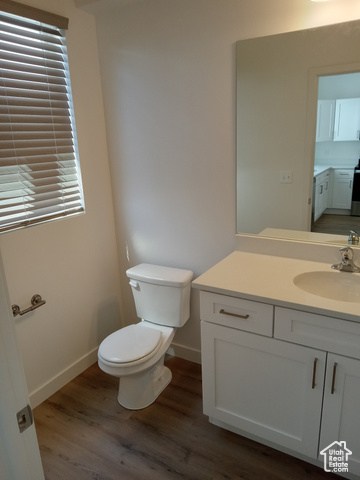 Photo 6 for MLS #2111334 at 238 W Paramount Ave #102