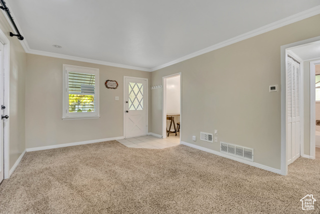 Photo 5 for MLS #2111349 at 965 E 39th St