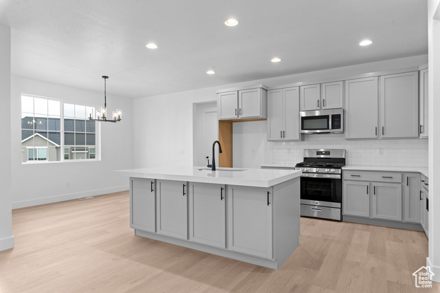 Photo 10 for MLS #2111353 at 3186 W 2600 North