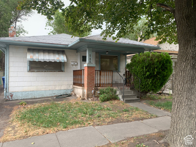 MLS #2111368                     located at 862 W Pacific Ave,
                     Salt Lake City, UT