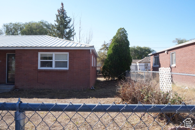 Photo 3 for MLS #2111377 at 176 E 400 South