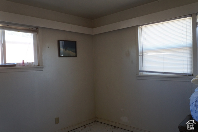 Photo 12 for MLS #2111377 at 176 E 400 South