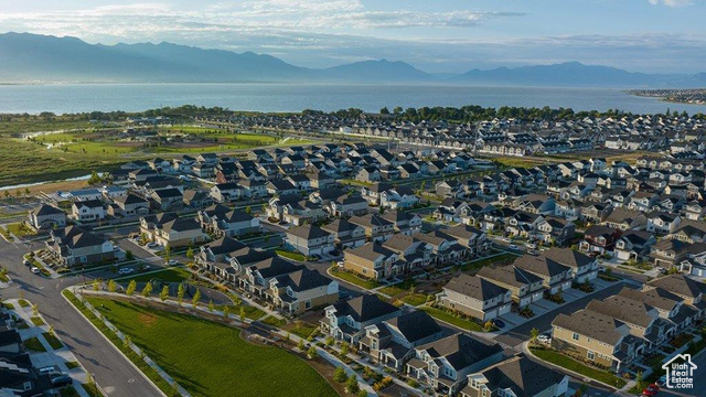 Photo 32 - 43 E Broadway Dr #1038, Saratoga Springs UT 84045