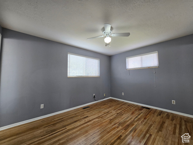 Photo 22 for MLS #2111418 at 5860 Kingston Way