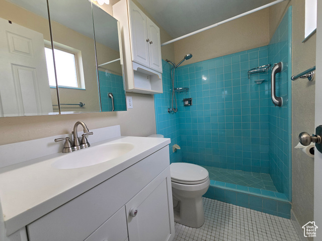 Photo 23 for MLS #2111418 at 5860 Kingston Way