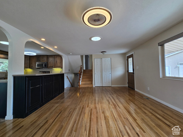 Photo 14 for MLS #2111418 at 5860 Kingston Way