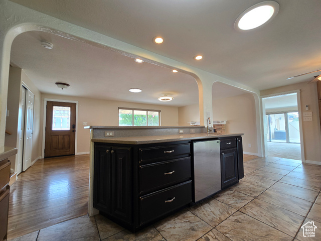 Photo 8 for MLS #2111418 at 5860 Kingston Way